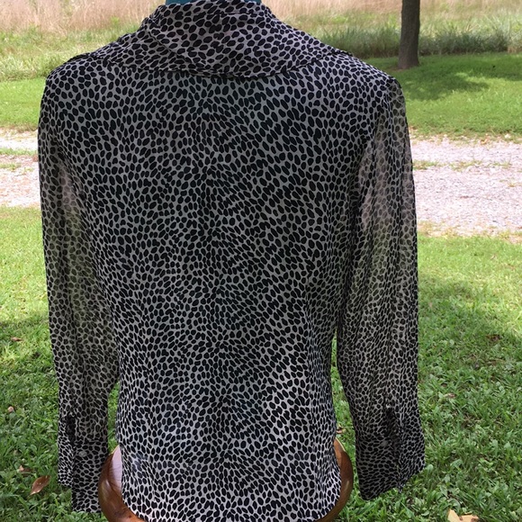 blouse - express - Picture 3 of 5